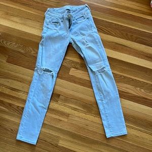 American Eagle Light Wash Jeans